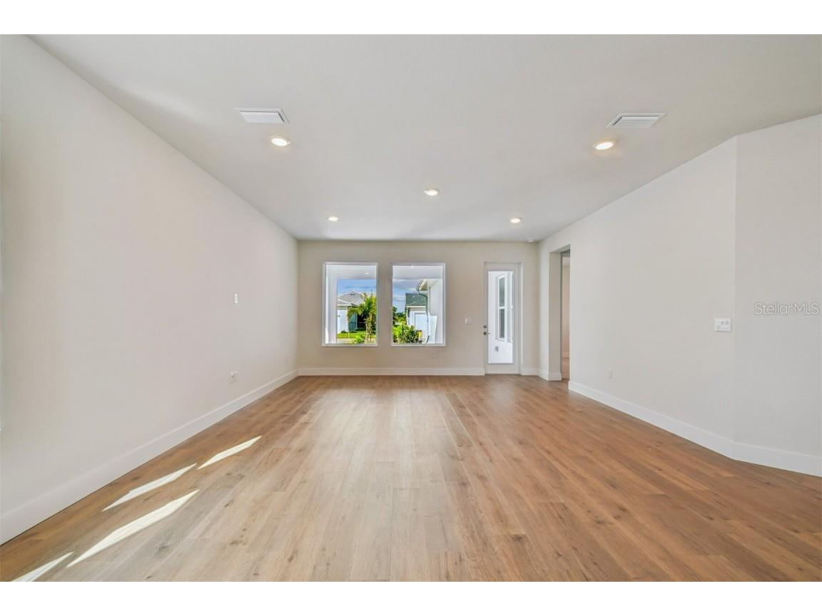 711 Allora Avenue Nokomis FL 34275 TB8417327 image13