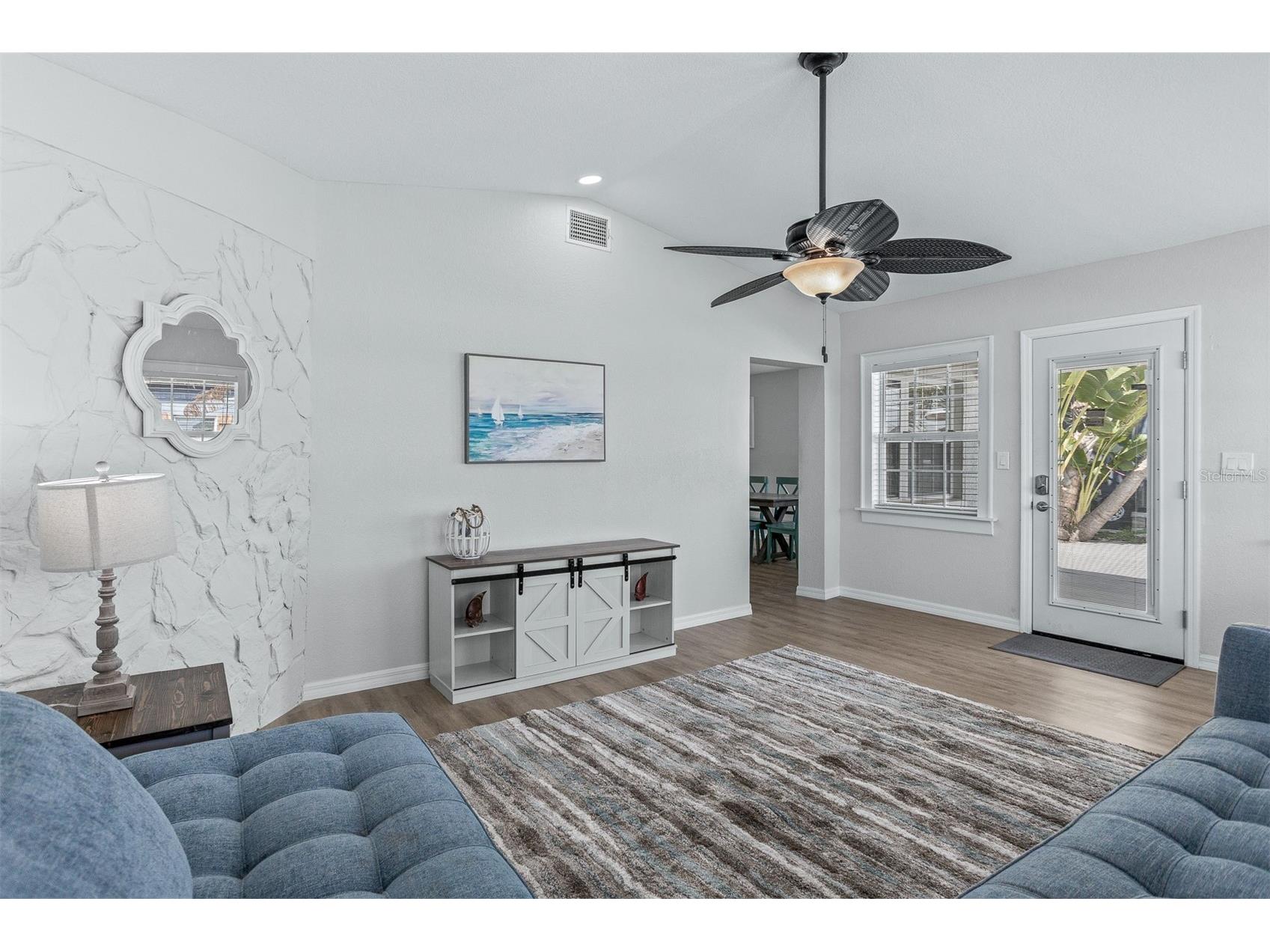 711 Bayshore Drive Tarpon Springs FL 34689 TB8486828 image10
