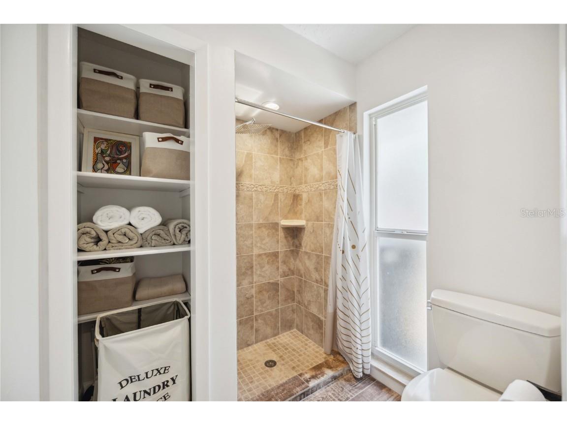 711 Birdsong Lane Sarasota FL 34242 A4646201 image25