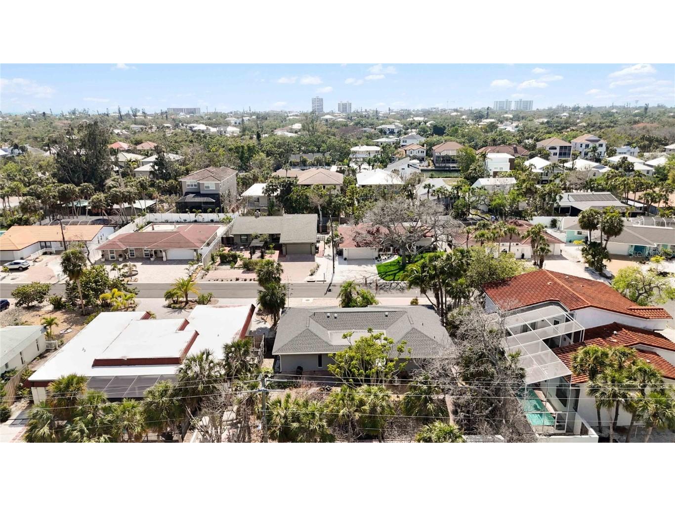 711 Birdsong Lane Sarasota FL 34242 A4646201 image41