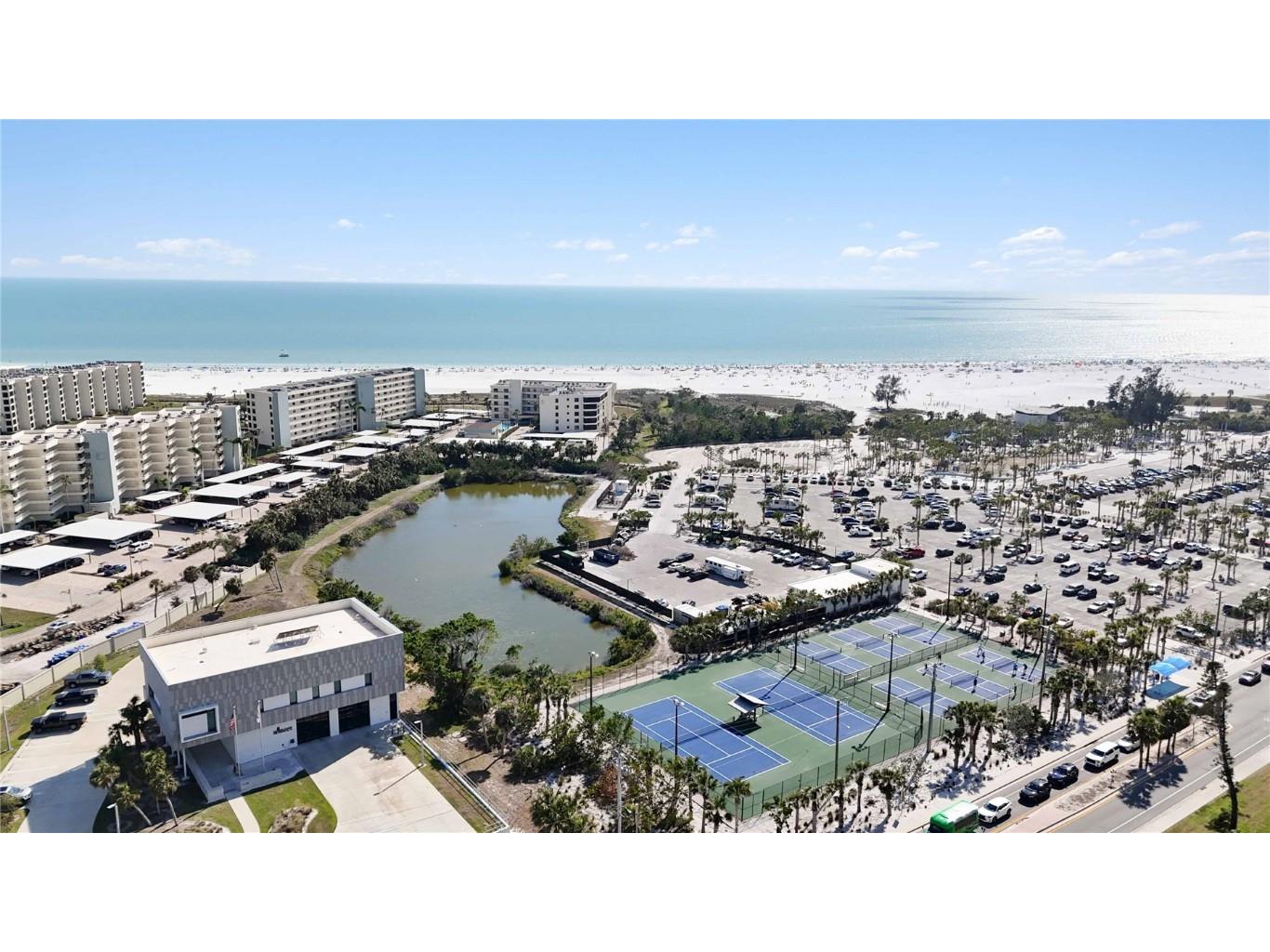 711 Birdsong Lane Sarasota FL 34242 A4646201 image44