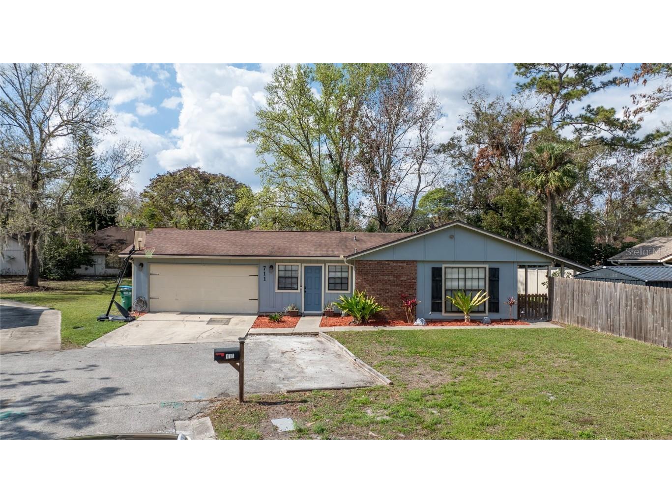 711 Briarwood Drive Winter Springs FL 32708 O6280685 image1