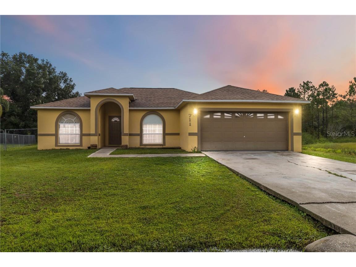 711 Caracara Court Kissimmee FL 34759 S5133916 image1