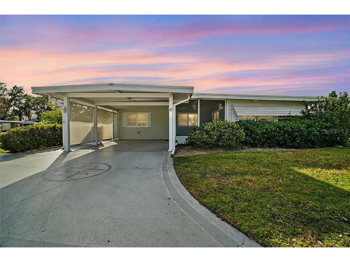 711 Dolphin Drive Tavares FL 32778 O6275052 image1