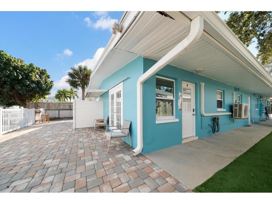 711 E Gulf Boulevard Indian Rocks Beach FL 33785 TB8441928 image2