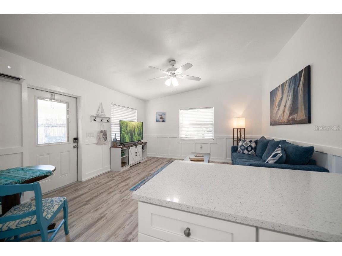 711 E Gulf Boulevard Indian Rocks Beach FL 33785 TB8441928 image23