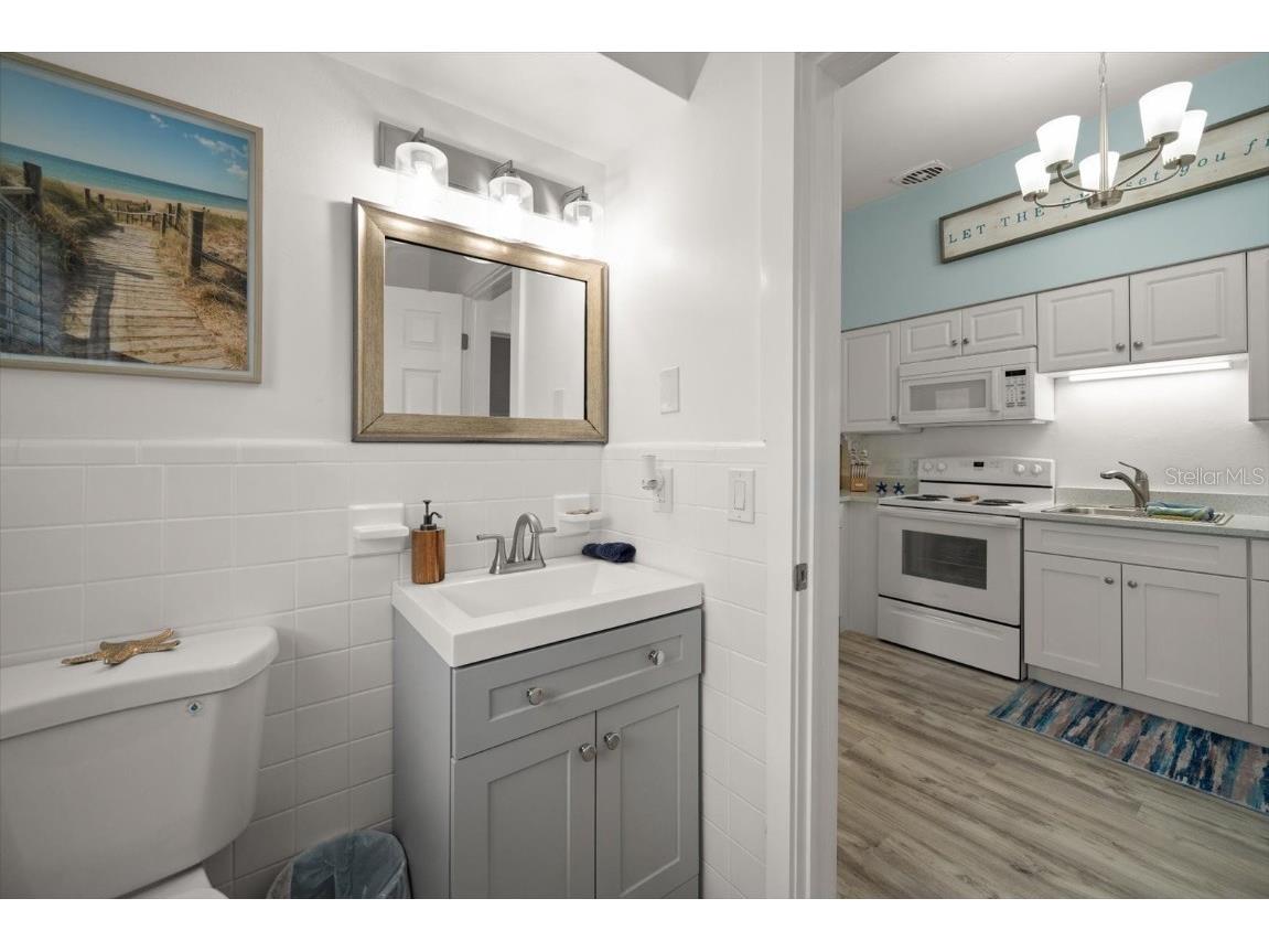 711 E Gulf Boulevard Indian Rocks Beach FL 33785 TB8441928 image26