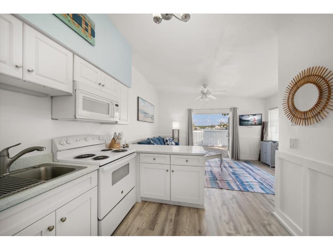 711 E Gulf Boulevard Indian Rocks Beach FL 33785 TB8442243 image22