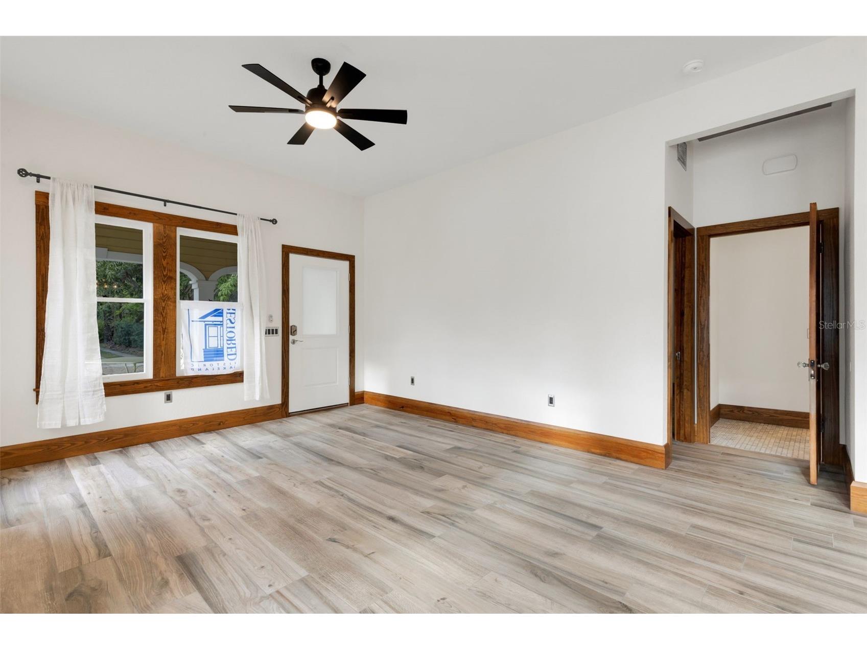711 E Lime Street Lakeland FL 33801 L4959740 image8