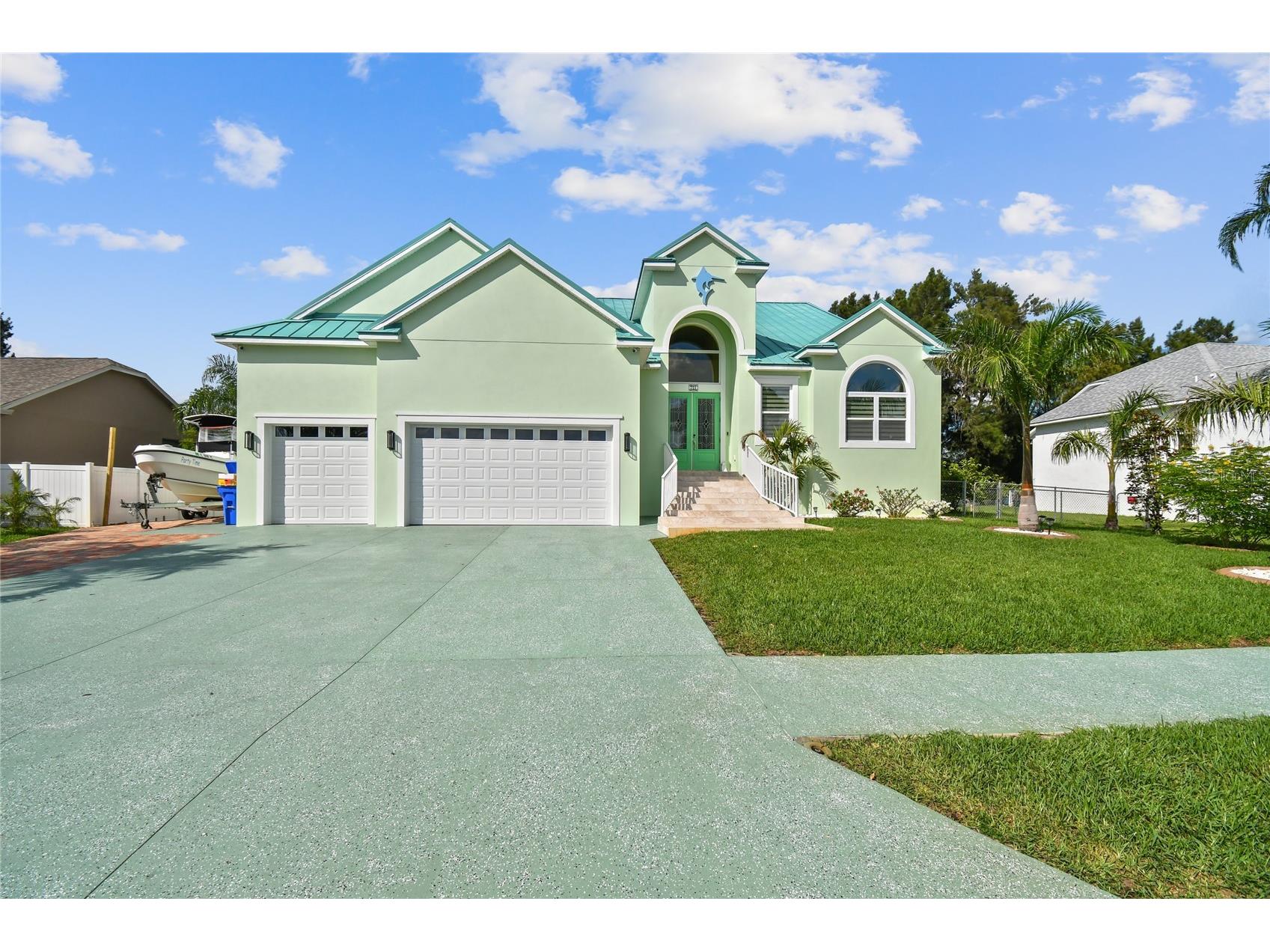 711 Eagle Lane Apollo Beach FL 33572 TB8485798 image1