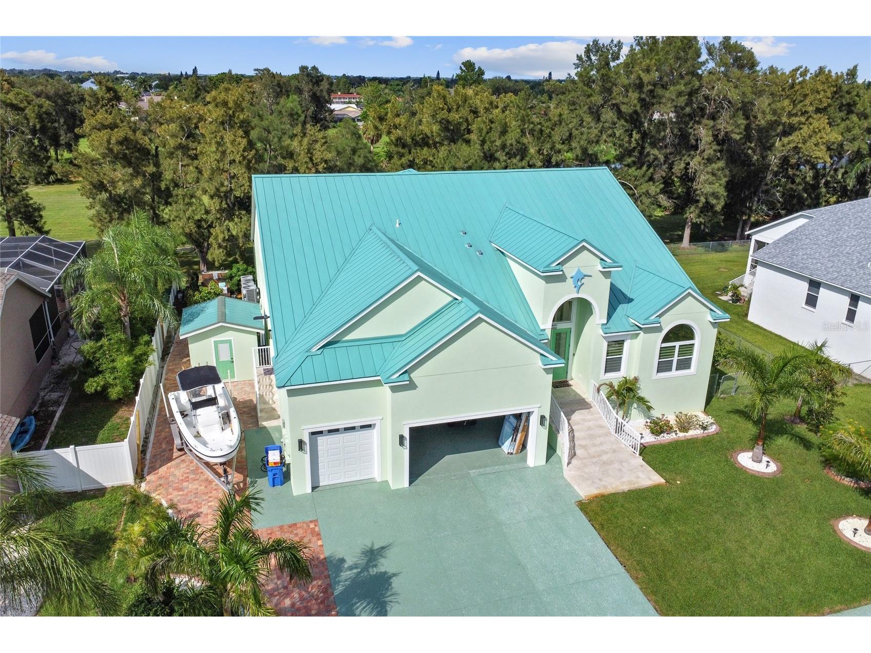 711 Eagle Lane Apollo Beach FL 33572 TB8485798 image10