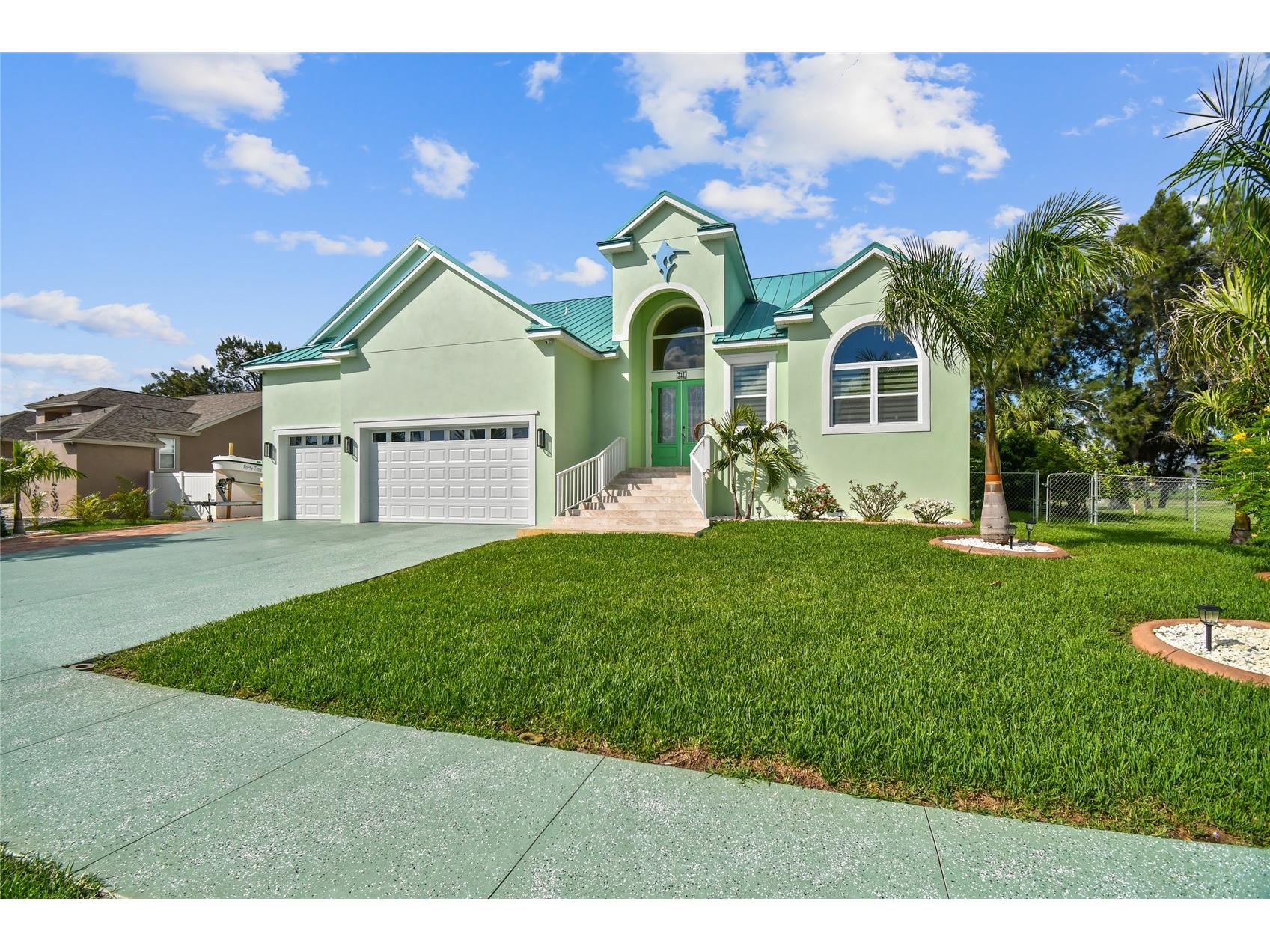711 Eagle Lane Apollo Beach FL 33572 TB8485798 image2