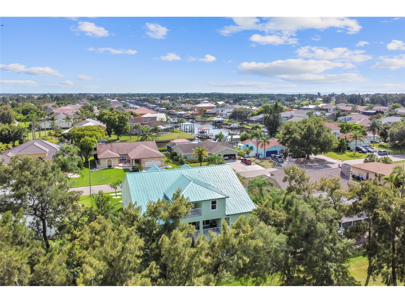 711 Eagle Lane Apollo Beach FL 33572 TB8485798 image7