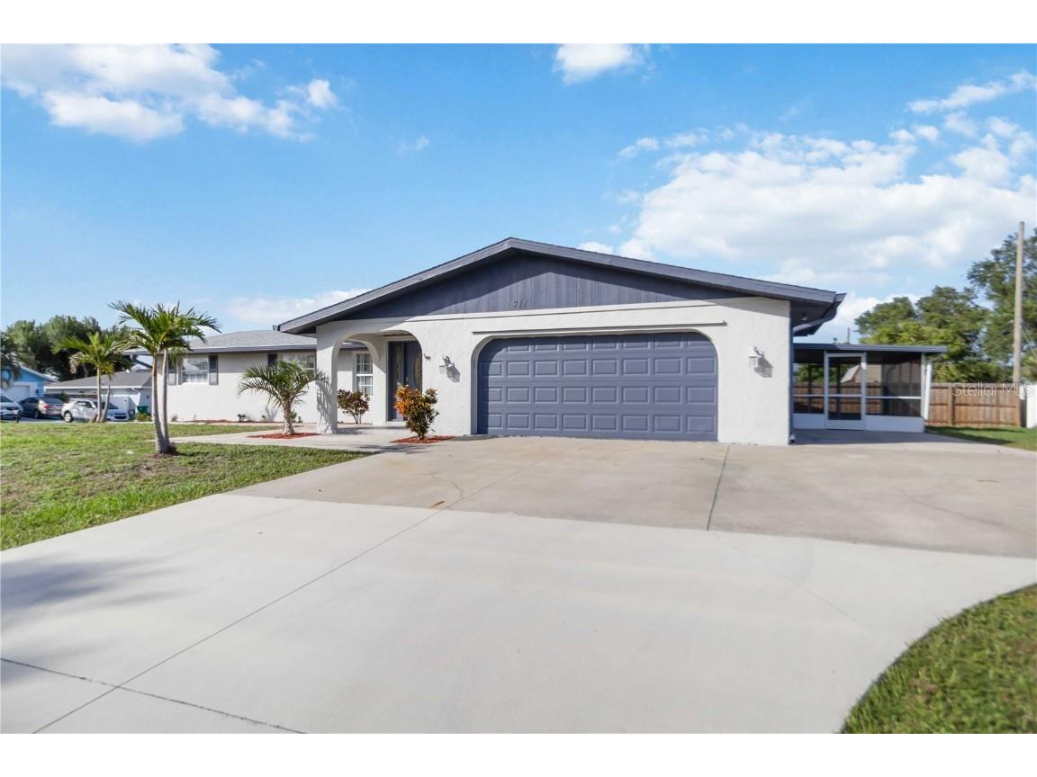 711 Forest Hill Lane NW Port Charlotte FL 33948 C7510614 image1