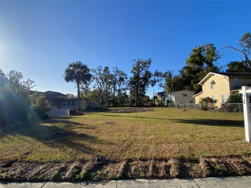 711 Frank Lloyd Wright Way Lakeland FL 33803 L4948778 image1