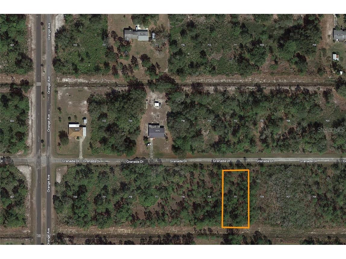 711 Granada Drive Indian Lake Estates FL 33855 - LAKE WALK IN WATER T3395665 image1