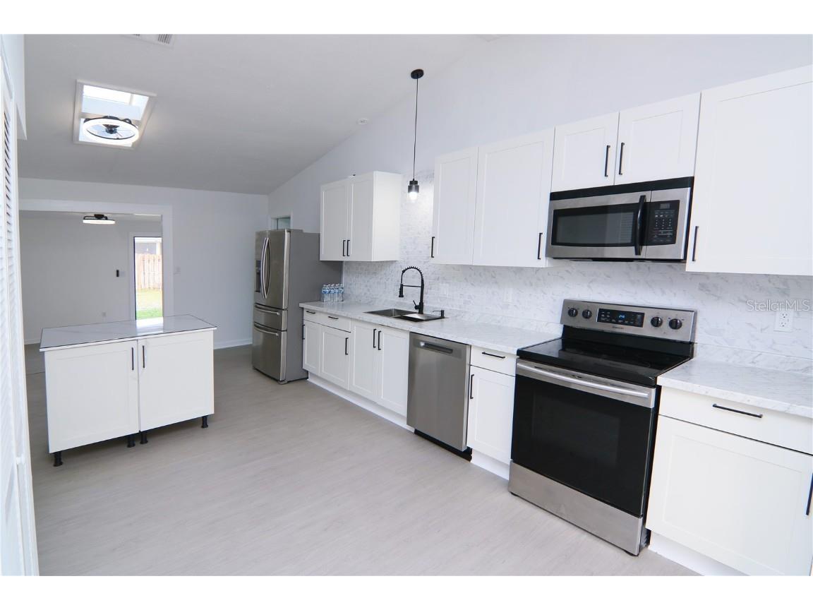 711 Kempten Street NW Palm Bay FL 32907 S5140041 image6