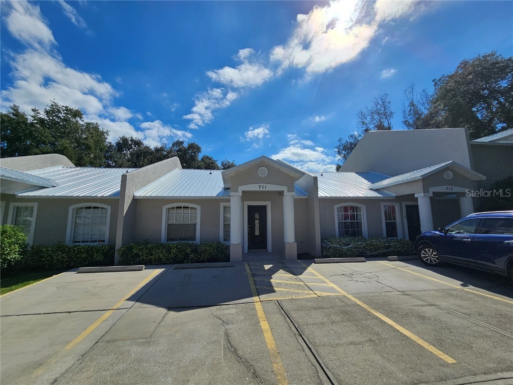 711 Lake Jessie Drive Winter Haven FL 33881 P4927894 image1