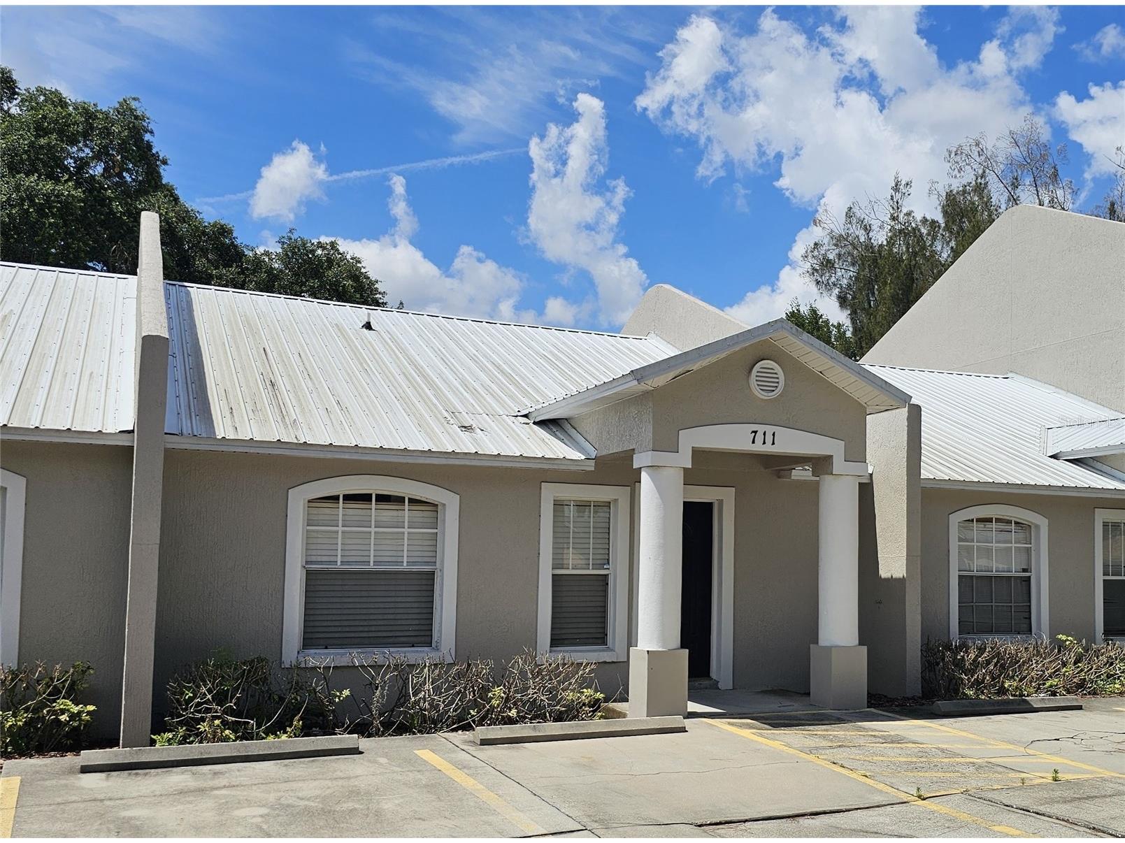 711 Lake Jessie Drive Winter Haven FL 33881 L4961738 image1
