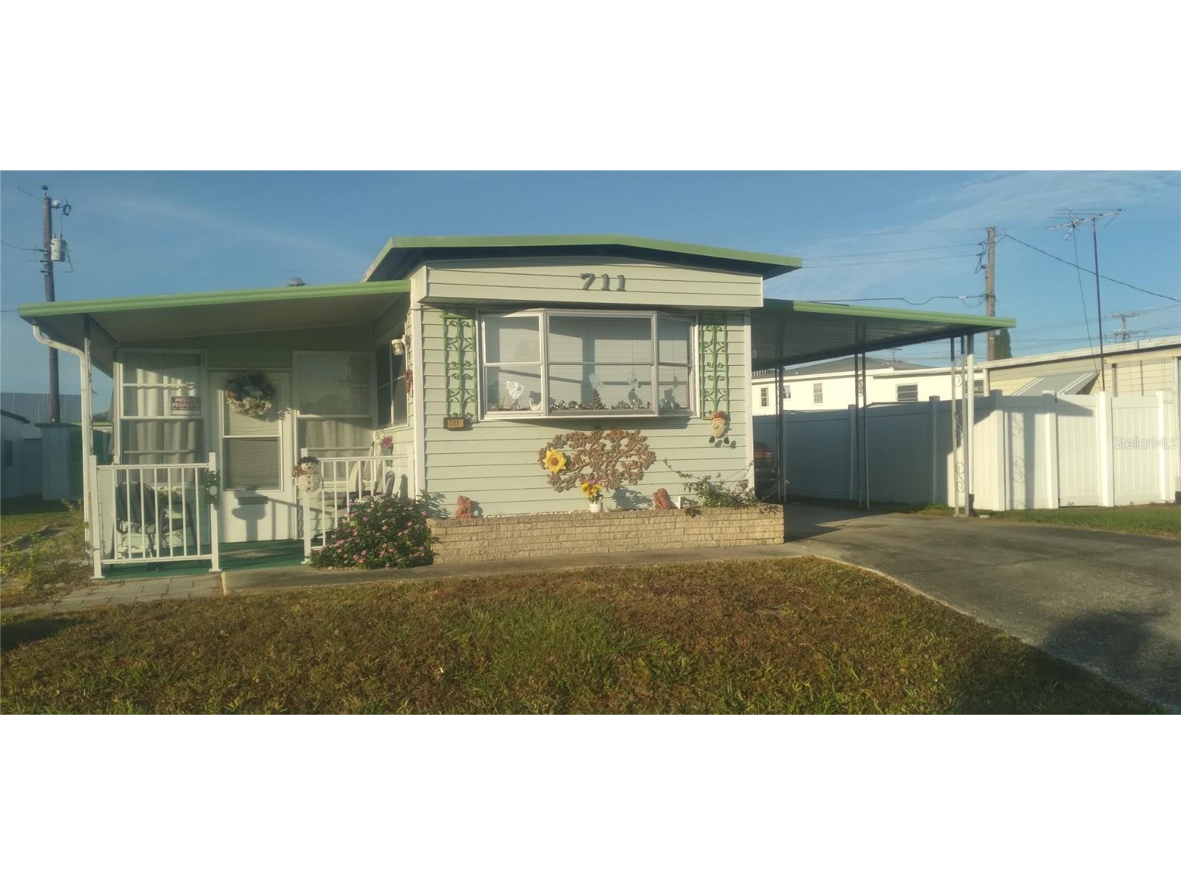 711 Leisure Lane Lakeland FL 33815 L4949314 image1