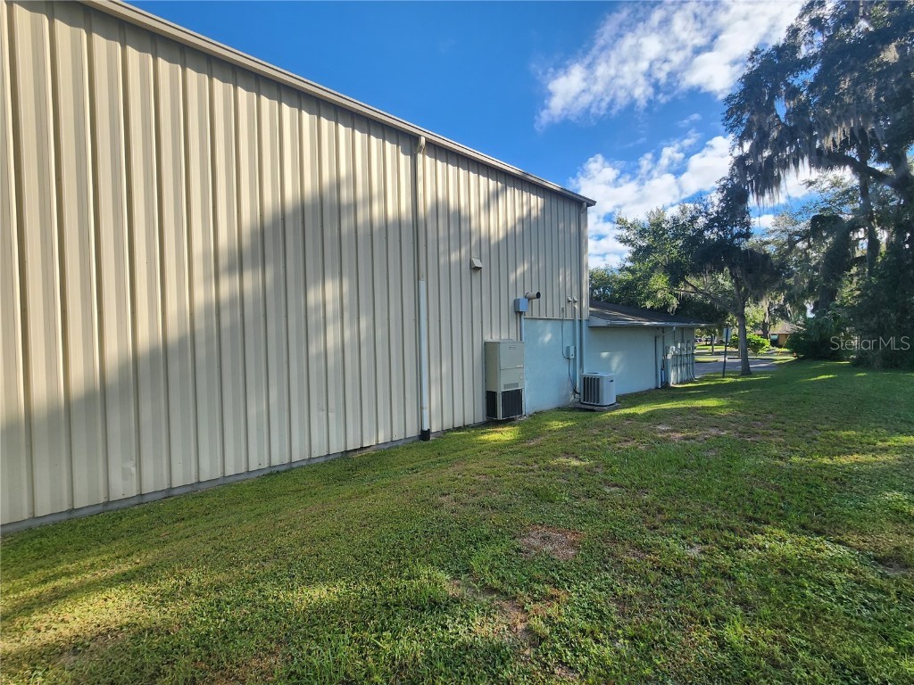 711 N 3rd St Leesburg FL 34748 O6329154 image9