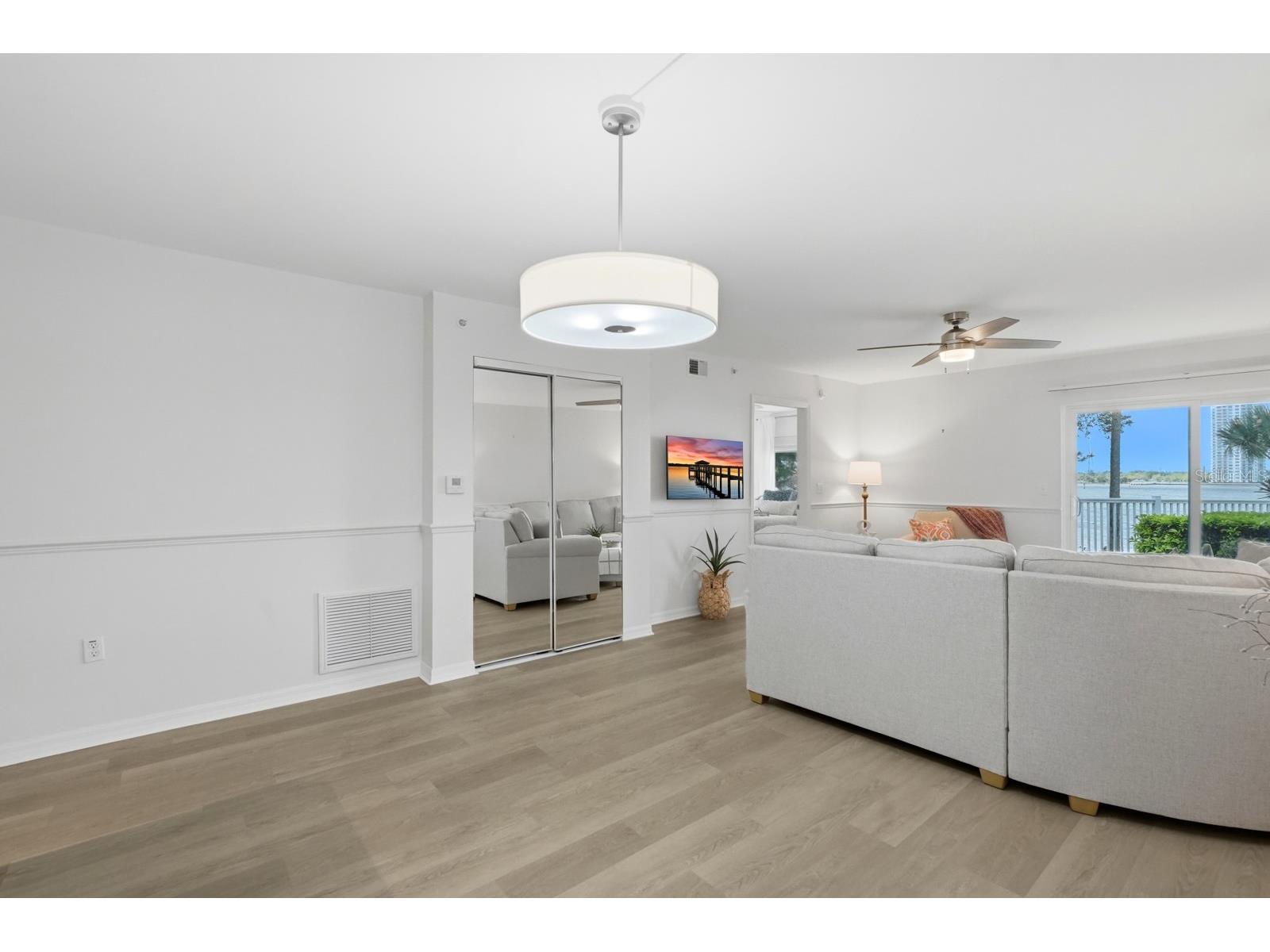 711 N Halifax Avenue #101 Daytona Beach FL 32118 FC316981 image11