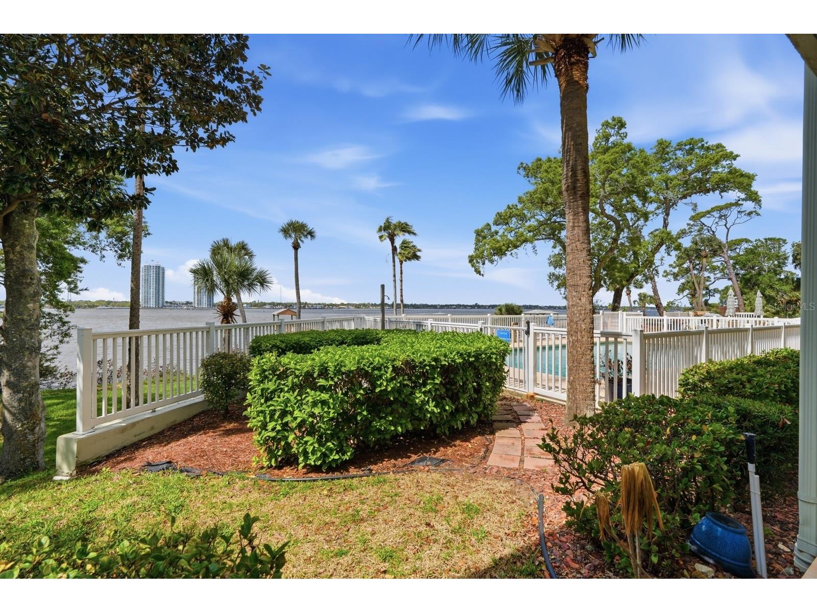 711 N Halifax Avenue #101 Daytona Beach FL 32118 FC316981 image30