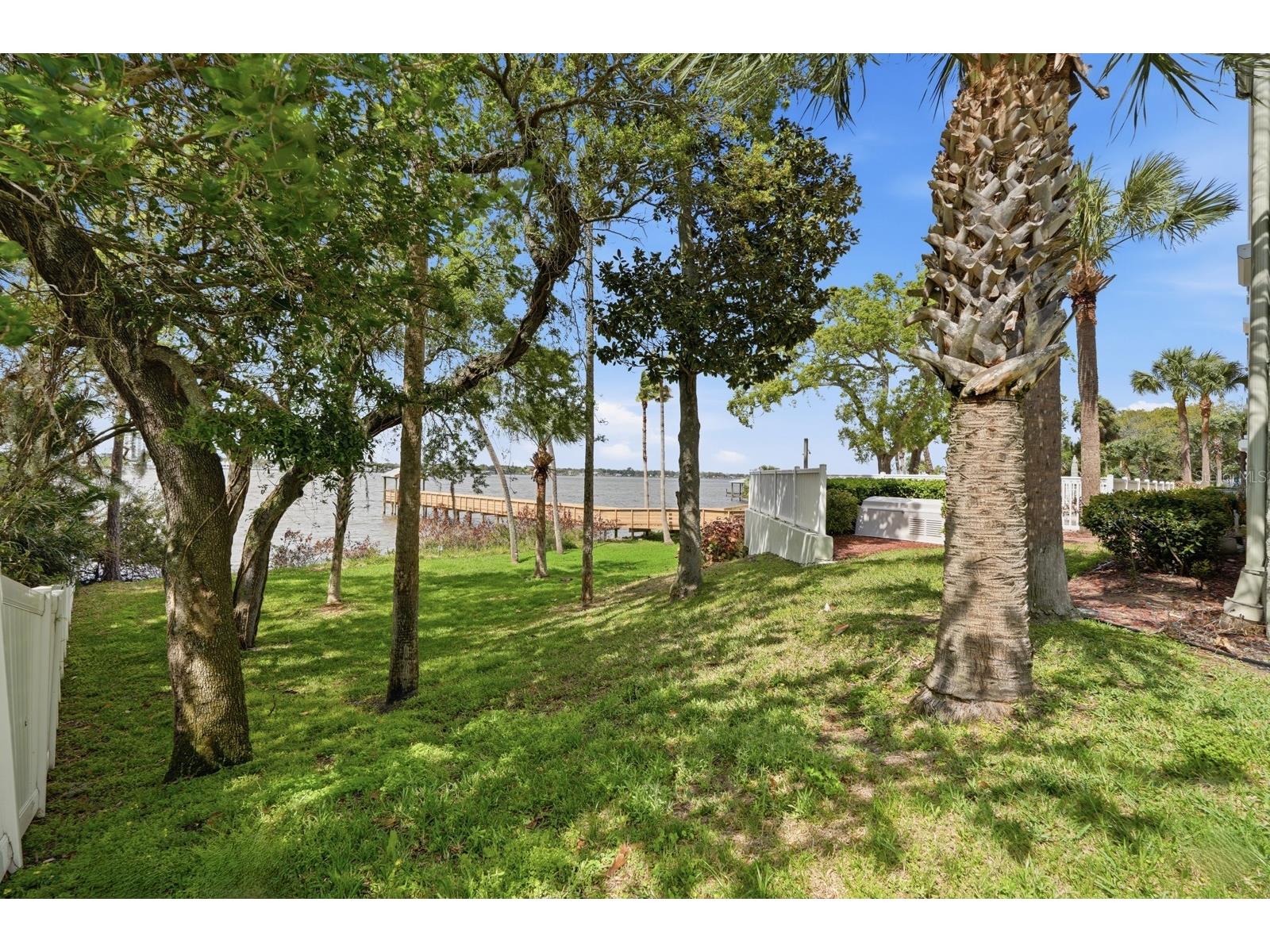 711 N Halifax Avenue #101 Daytona Beach FL 32118 FC316981 image34