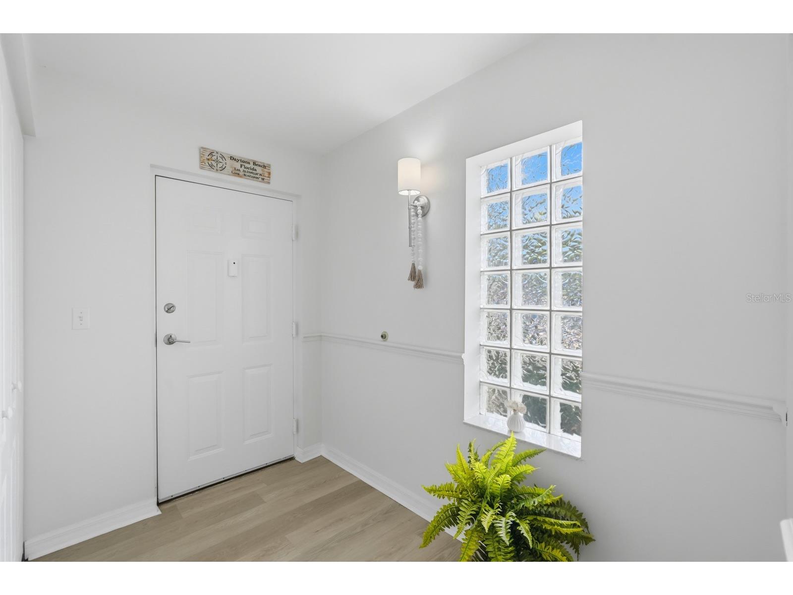 711 N Halifax Avenue #101 Daytona Beach FL 32118 FC316981 image4