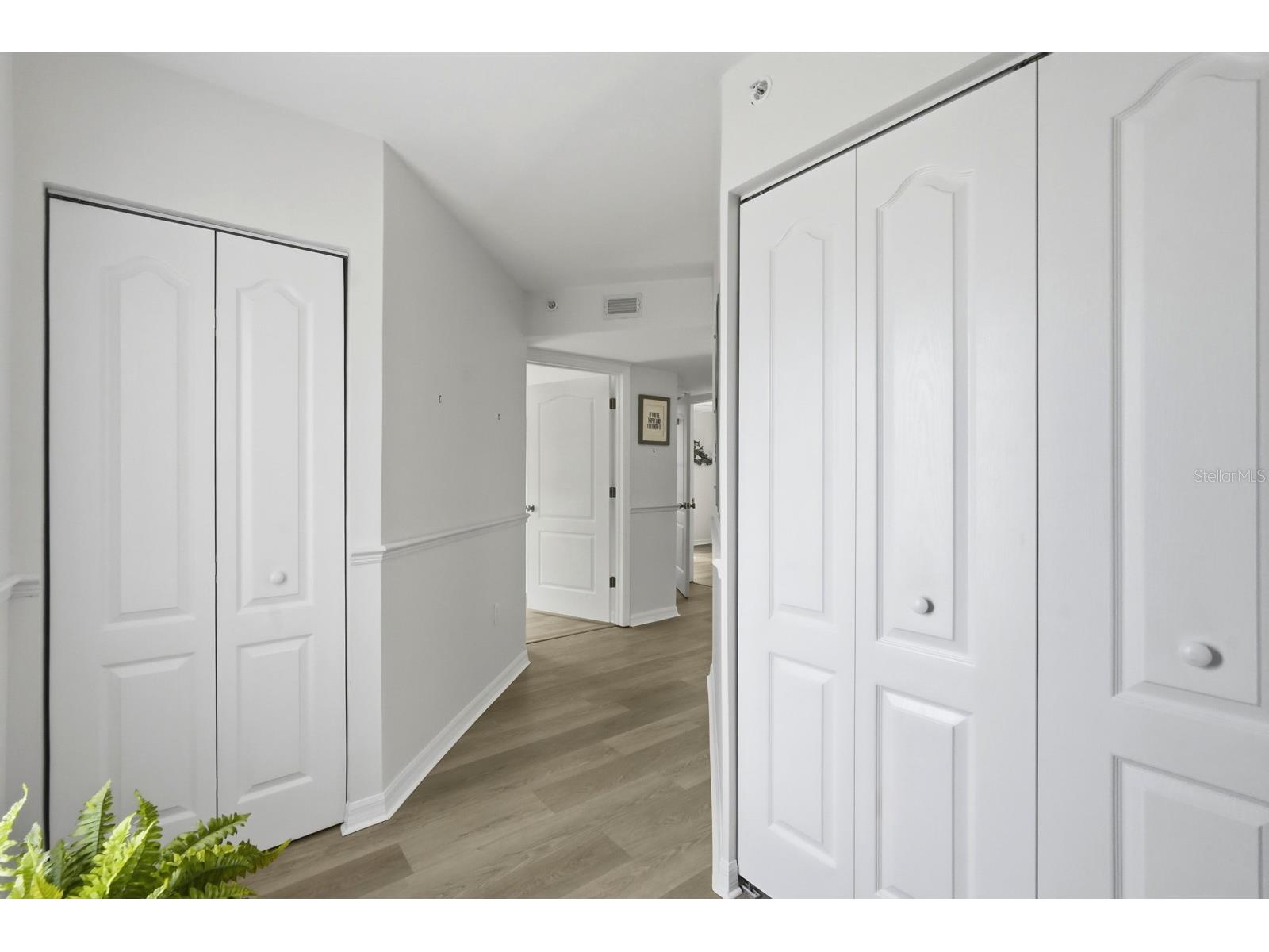 711 N Halifax Avenue #101 Daytona Beach FL 32118 FC316981 image5