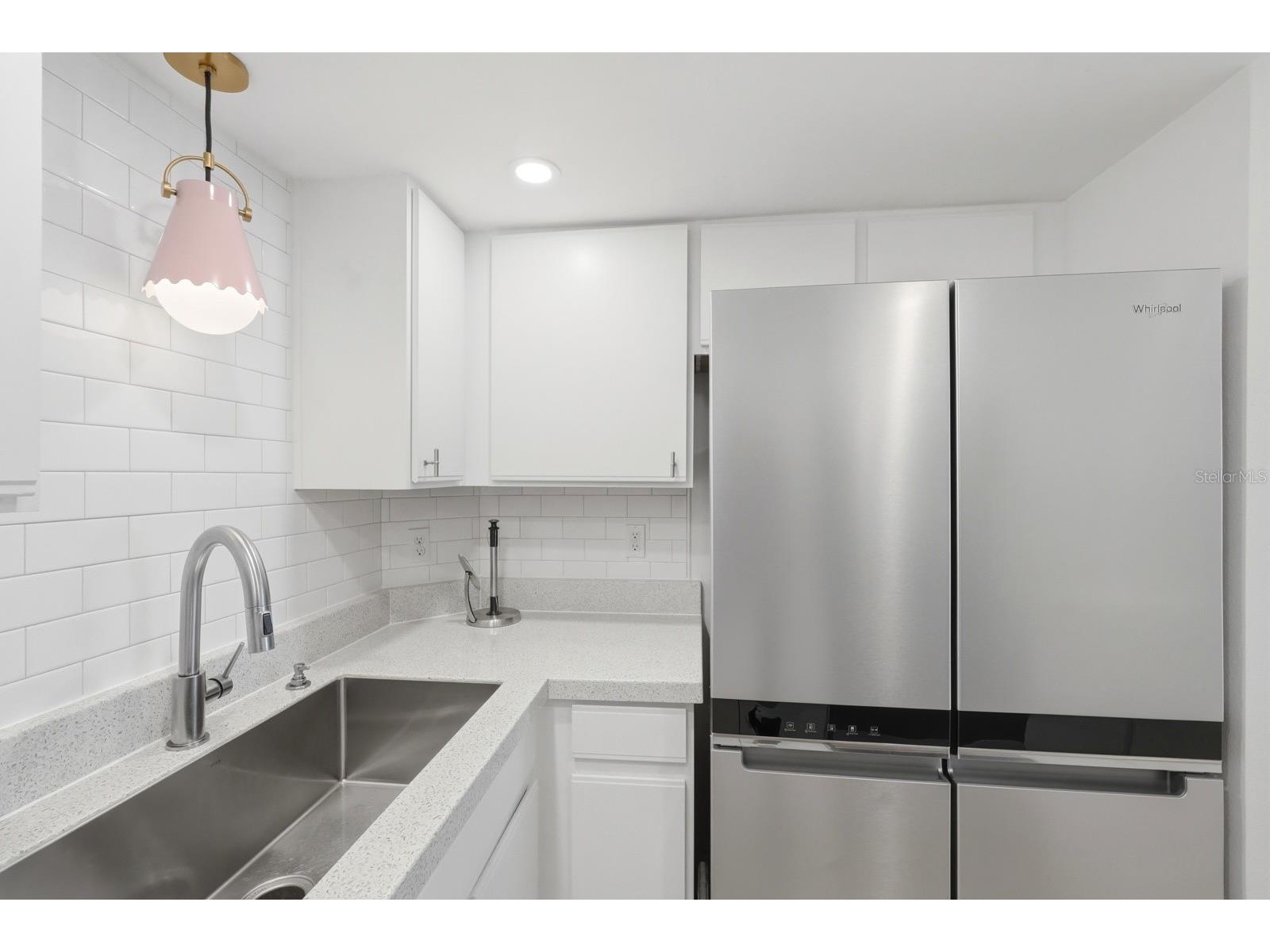 711 N Halifax Avenue #101 Daytona Beach FL 32118 FC316981 image9