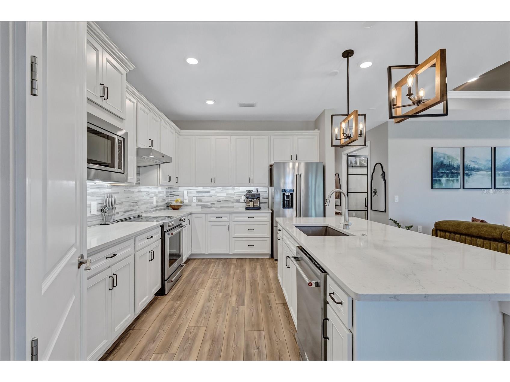 711 Pintail Cove Bradenton FL 34212 A4693004 image12