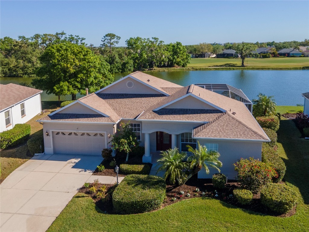 711 Planters Manor Way Bradenton FL 34212 A4645576 image1