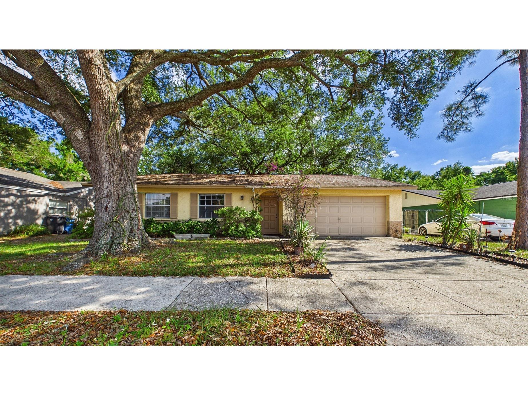 711 Regent Circle S Brandon FL 33511 TB8494976 image1