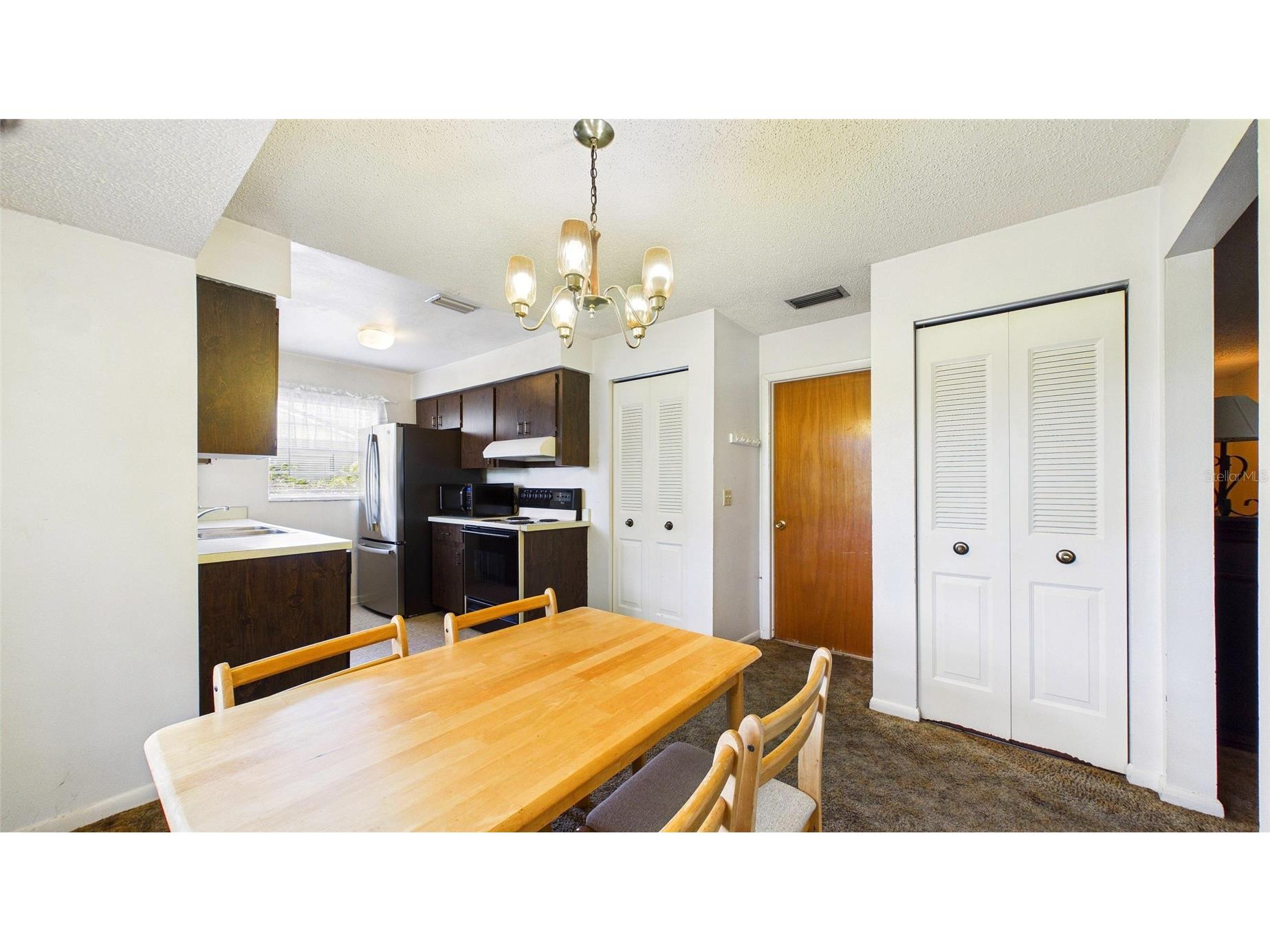 711 Regent Circle S Brandon FL 33511 TB8494976 image4