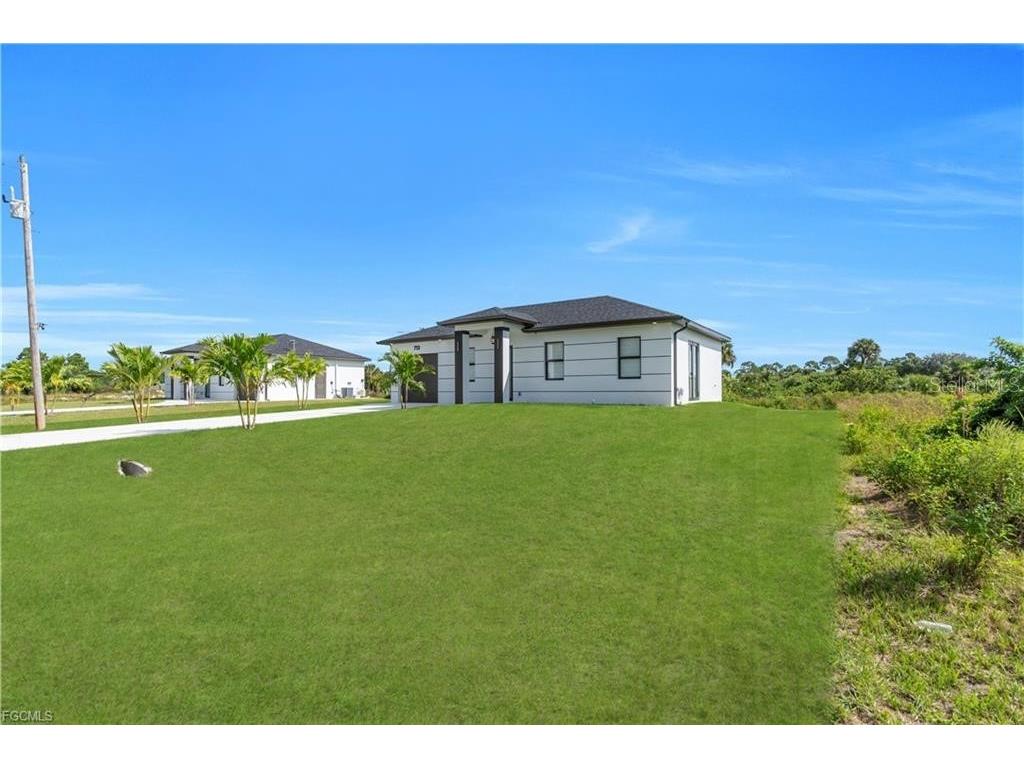 711 Roma Avenue S Lehigh Acres FL 33974 A4683655 image27