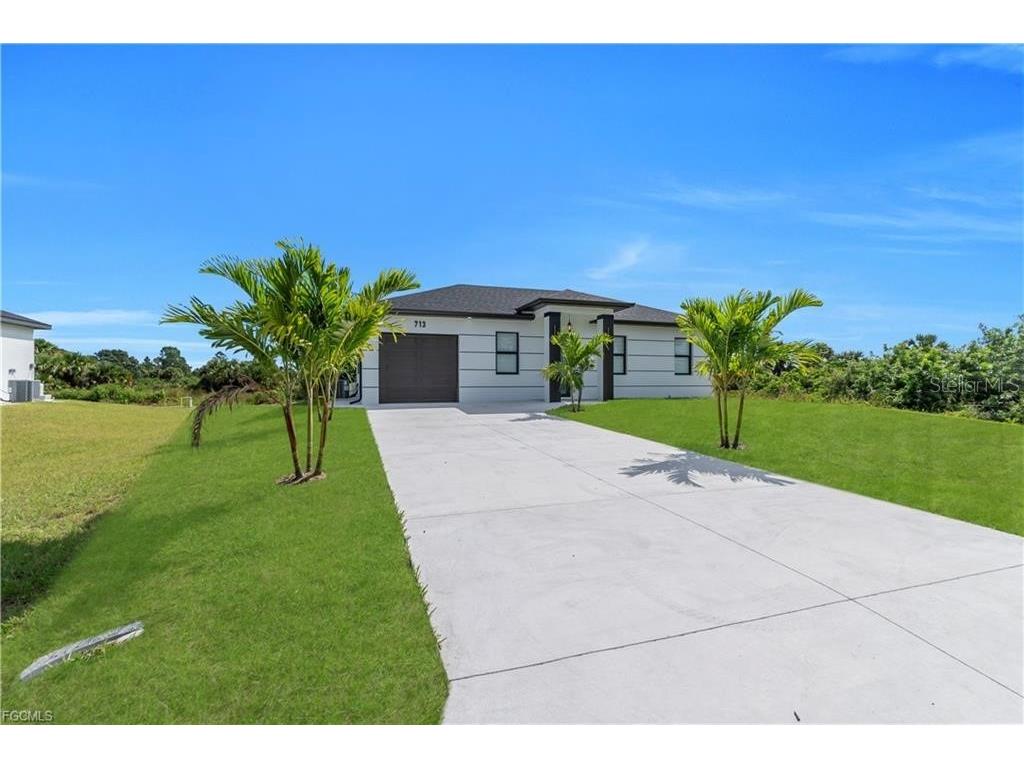 711 Roma Avenue S Lehigh Acres FL 33974 A4683655 image3
