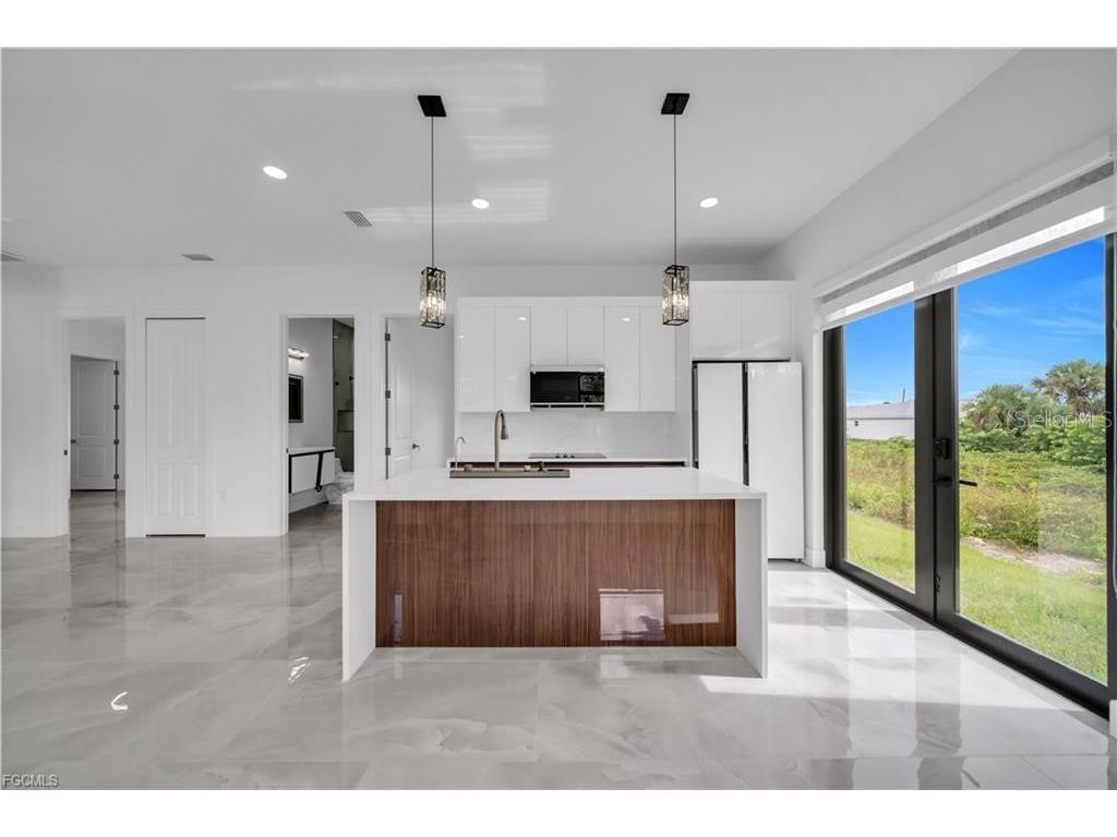711 Roma Avenue S Lehigh Acres FL 33974 A4683655 image7