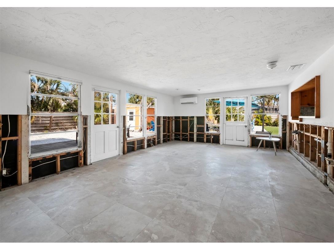 711 Russell Street Longboat Key FL 34228 - SARASOTA BAY THE GULF A4636733 image12