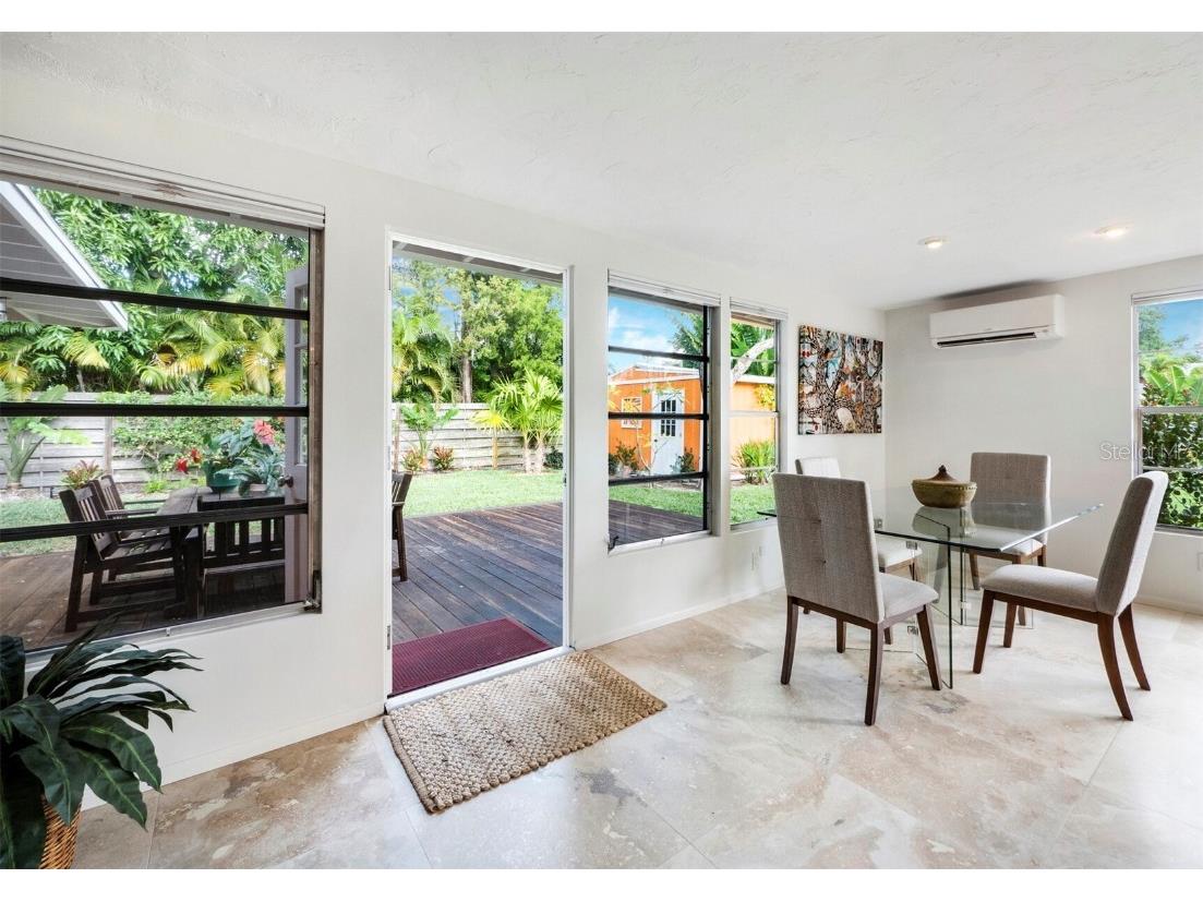 711 Russell Street Longboat Key FL 34228 - SARASOTA BAY THE GULF A4636733 image13