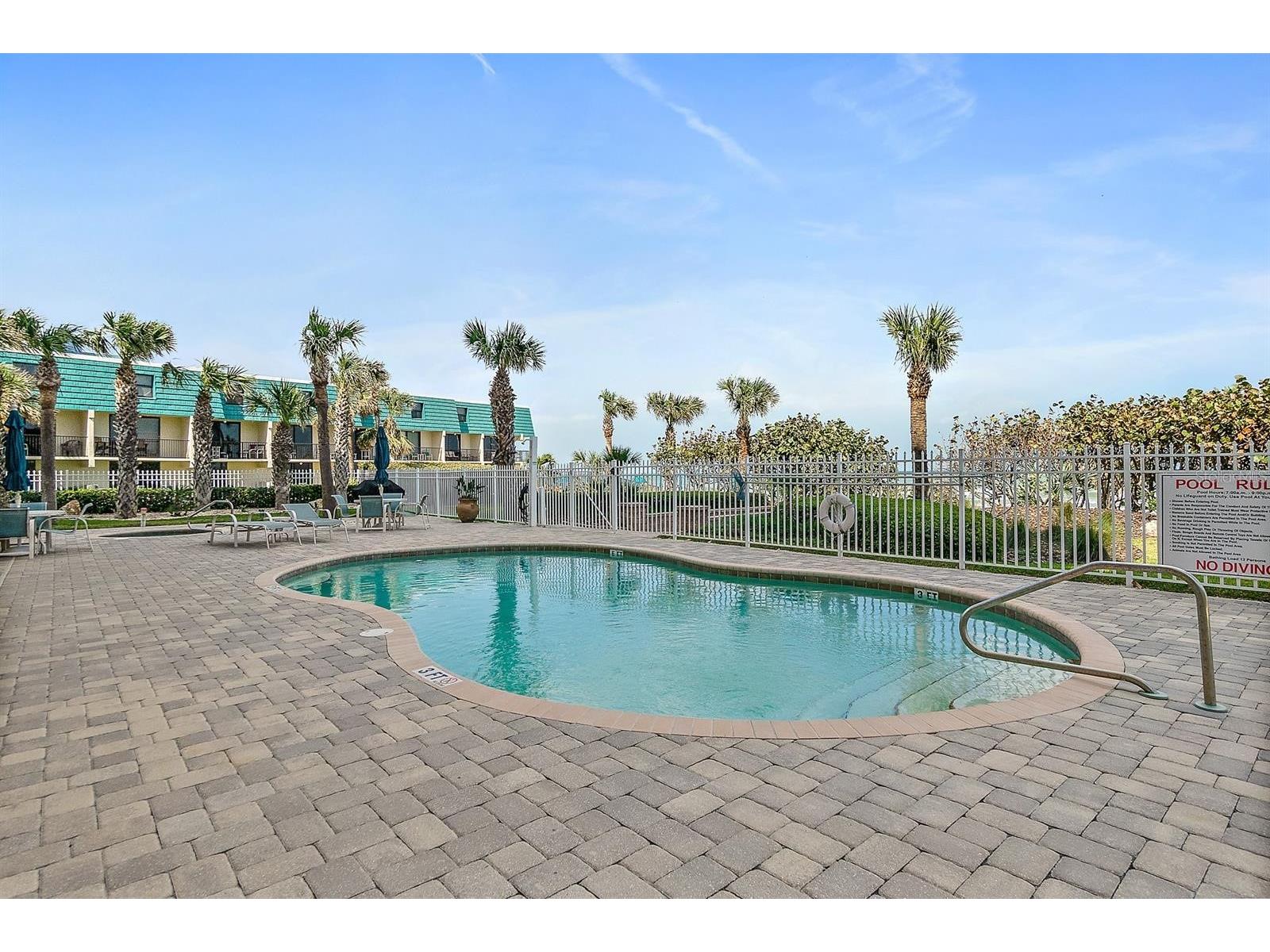 711 S Atlantic Avenue #UNIT 202 New Smyrna Beach FL 32169 - ATLANTIC OCEAN O6369661 image2