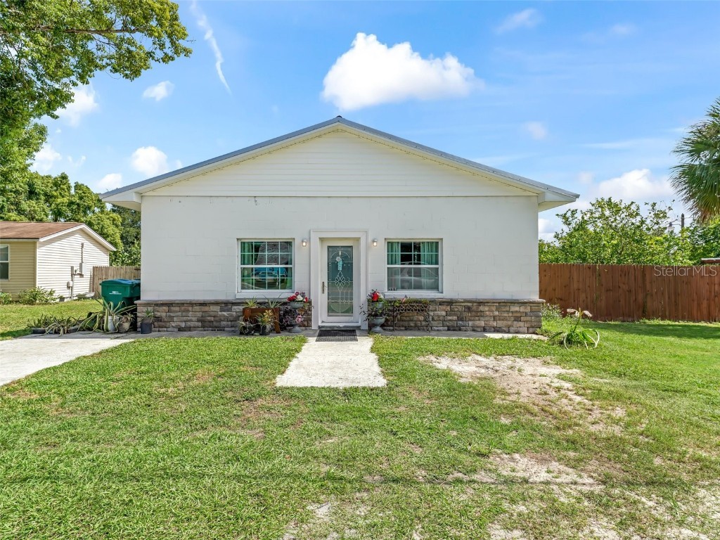 711 S Dixie Avenue Fruitland Park FL 34731 G5073522 image1