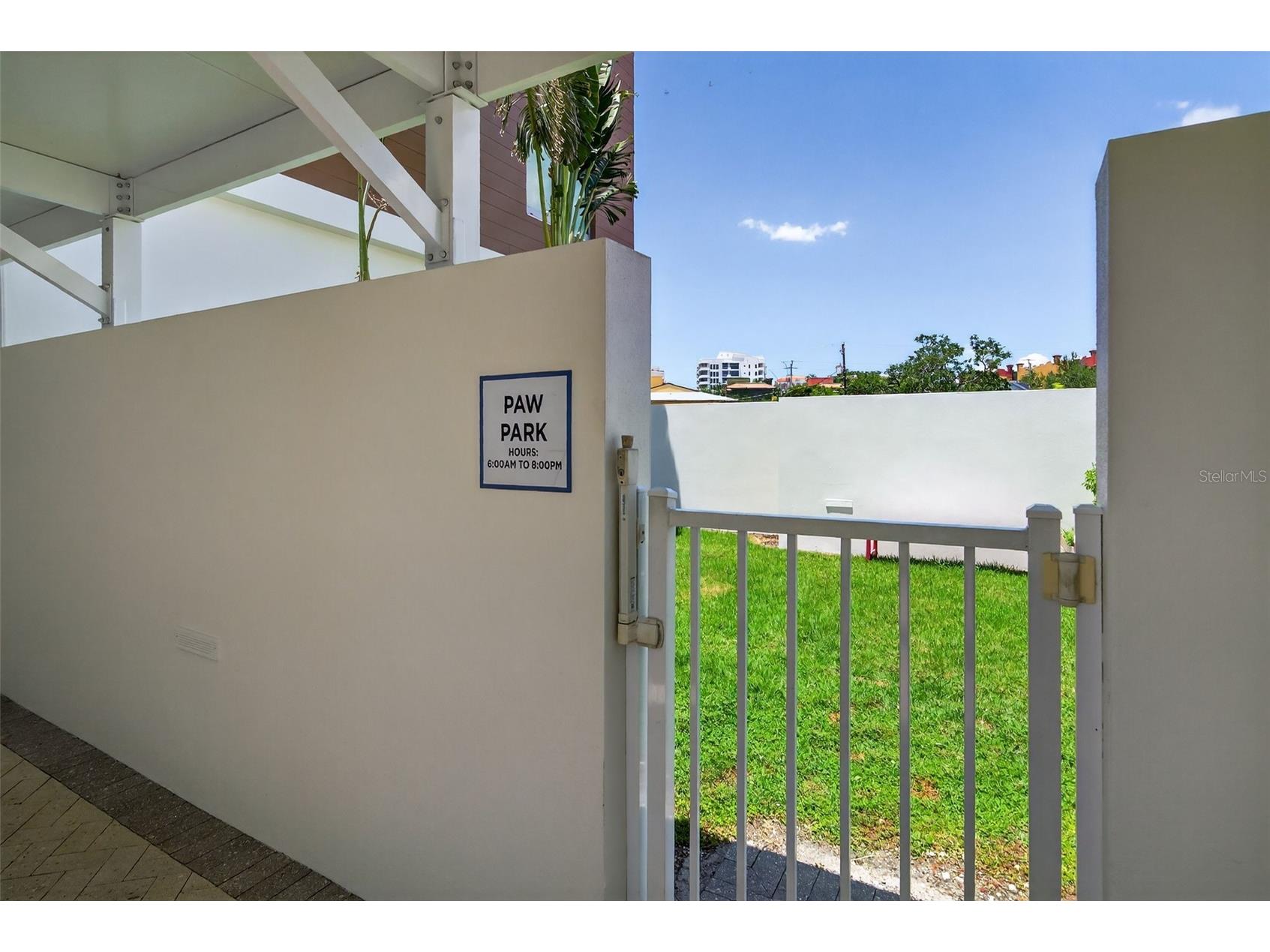 711 S Palm Avenue #302 Sarasota FL 34236 A4688989 image31