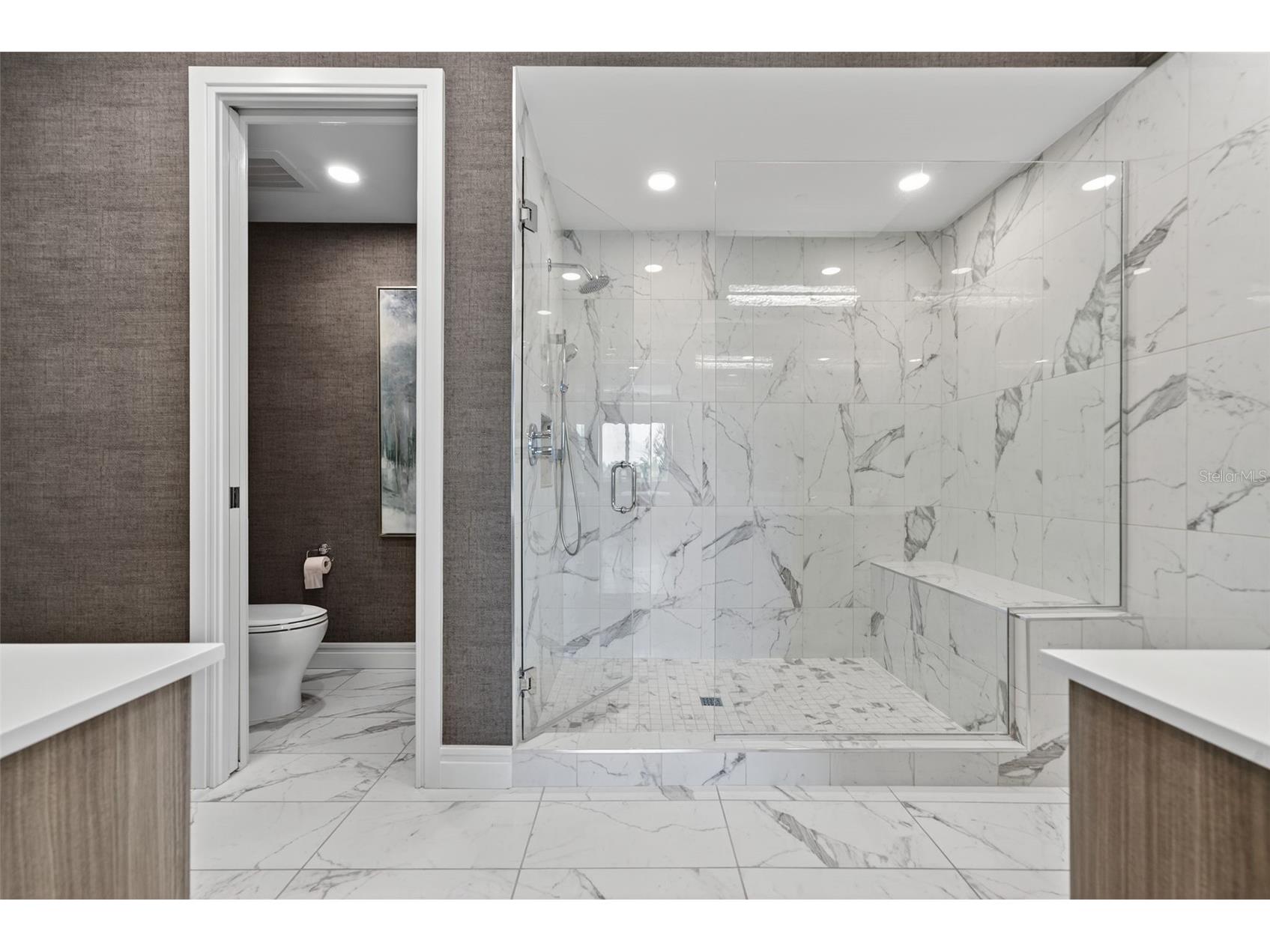 711 S Palm Avenue #303 Sarasota FL 34236 A4666261 image16