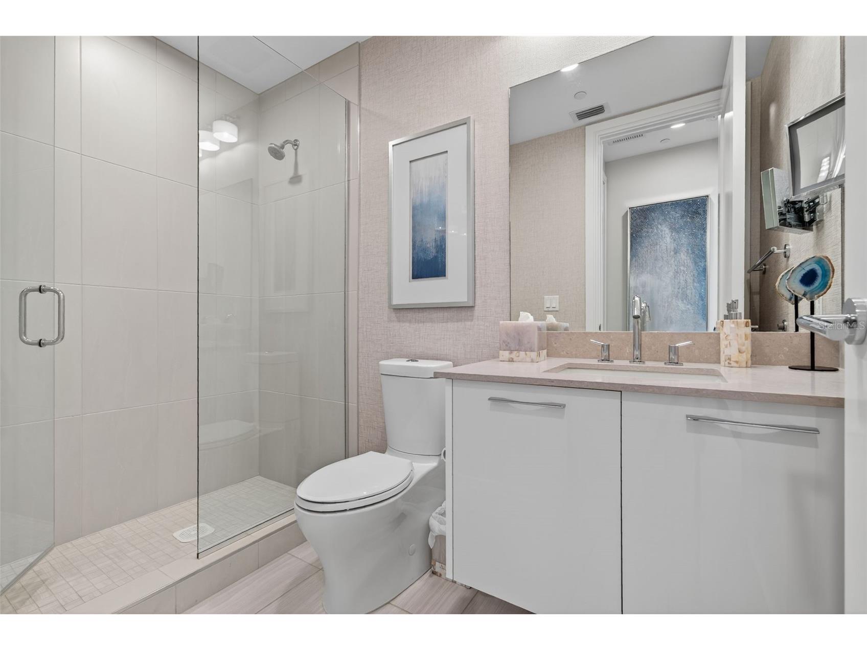 711 S Palm Avenue #303 Sarasota FL 34236 A4666261 image24