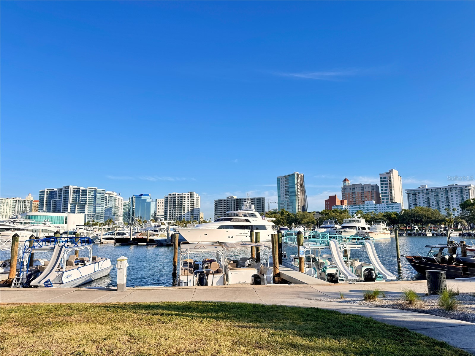 711 S Palm Avenue #303 Sarasota FL 34236 A4666261 image46