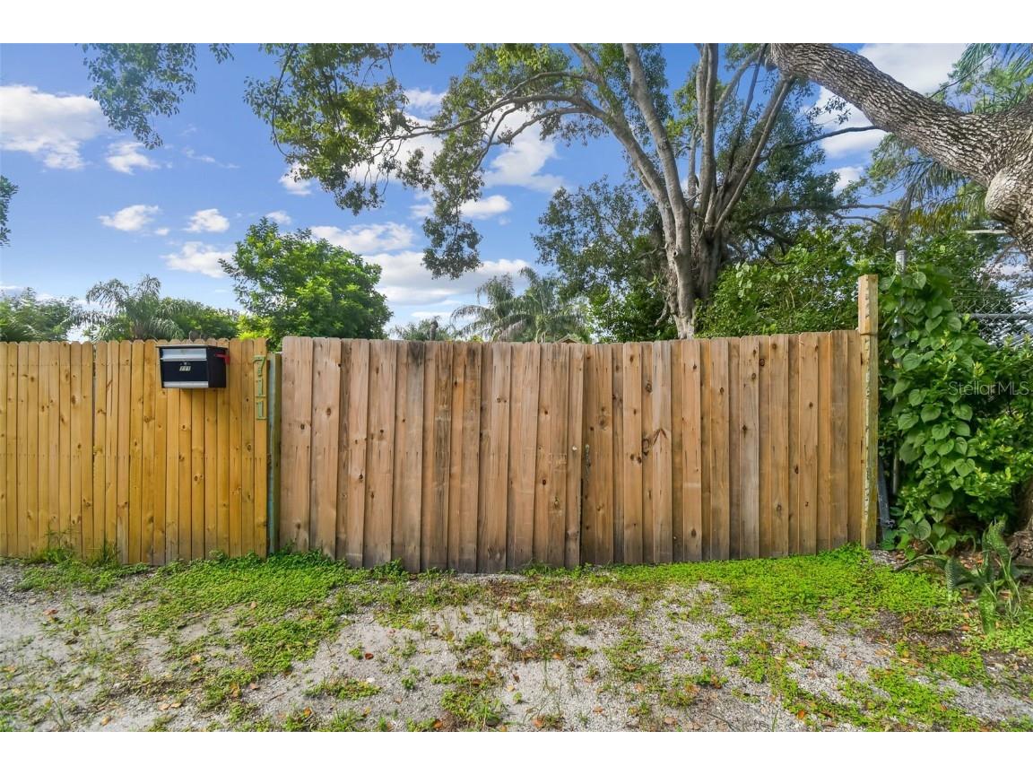 711 Smith Street Clearwater FL 33756 TB8411842 image24