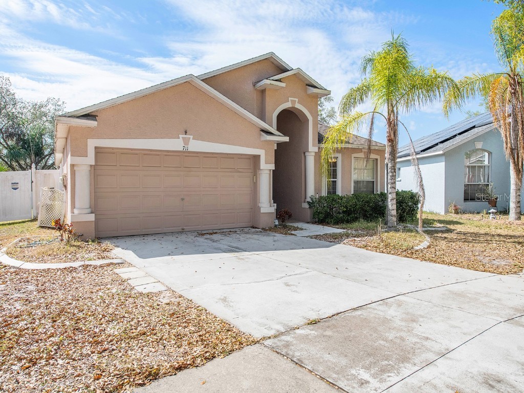 711 Somerstone Drive Valrico FL 33594 T3428377 image1