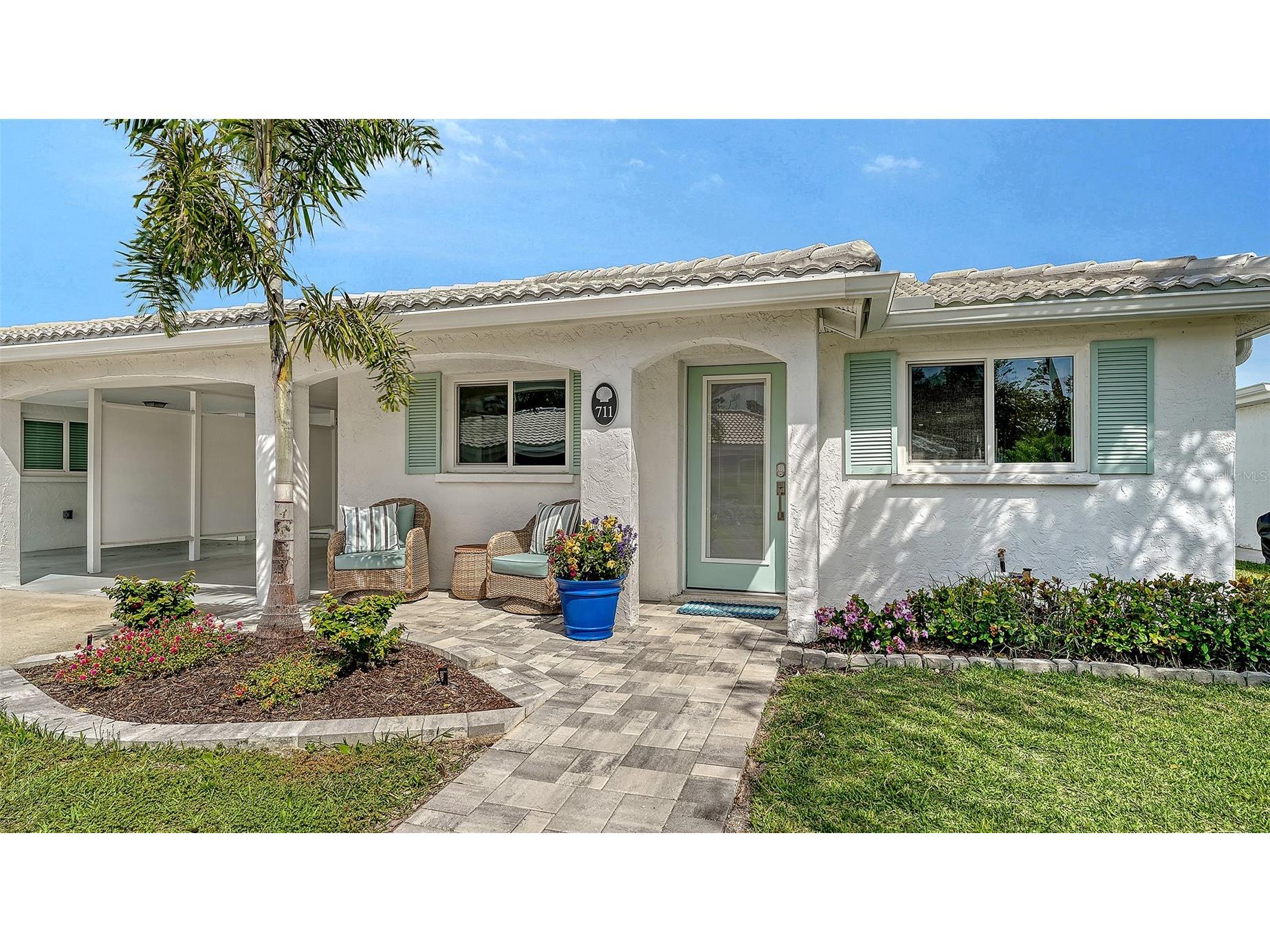 711 Spanish Drive S Longboat Key FL 34228 A4693392 image1