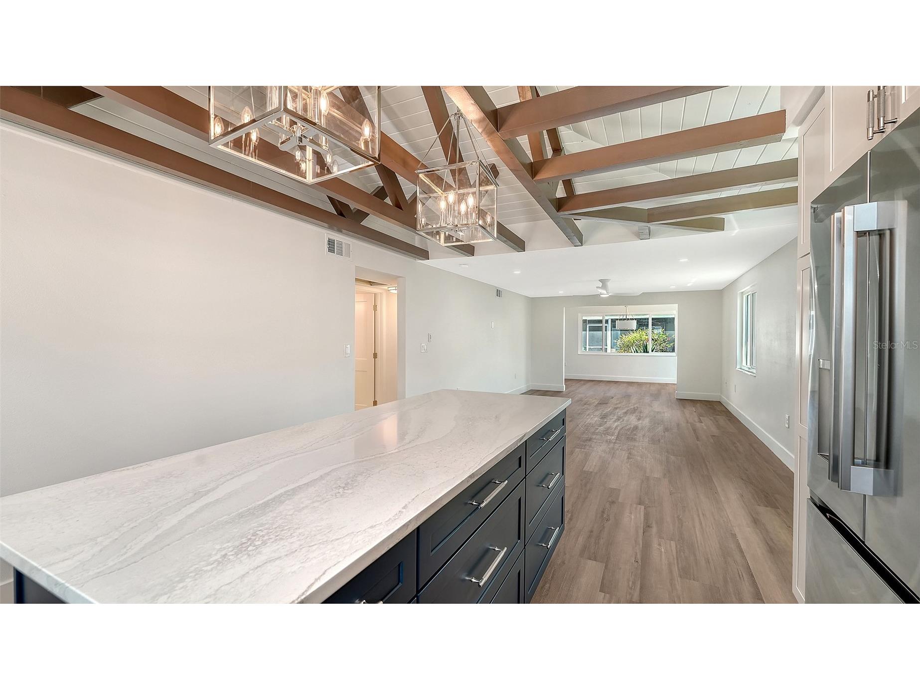 711 Spanish Drive S Longboat Key FL 34228 A4693392 image11